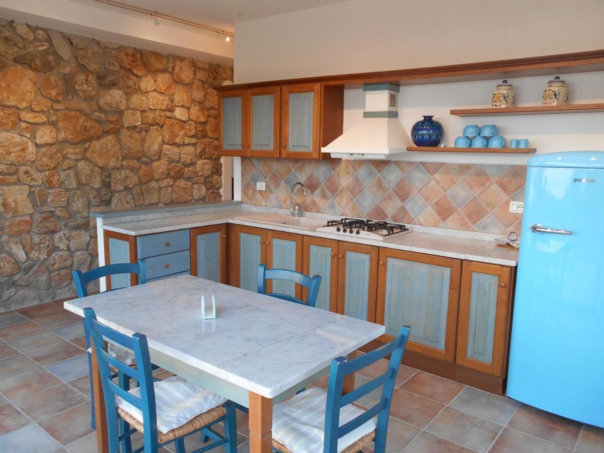 Villatramontistella Suite Capoliveri  Extérieur photo